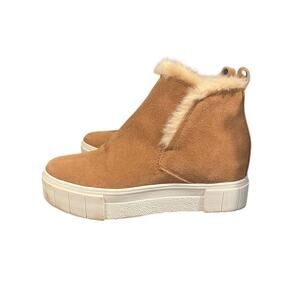 Dolce Vita Tan Ankle Boots with Cream Sole